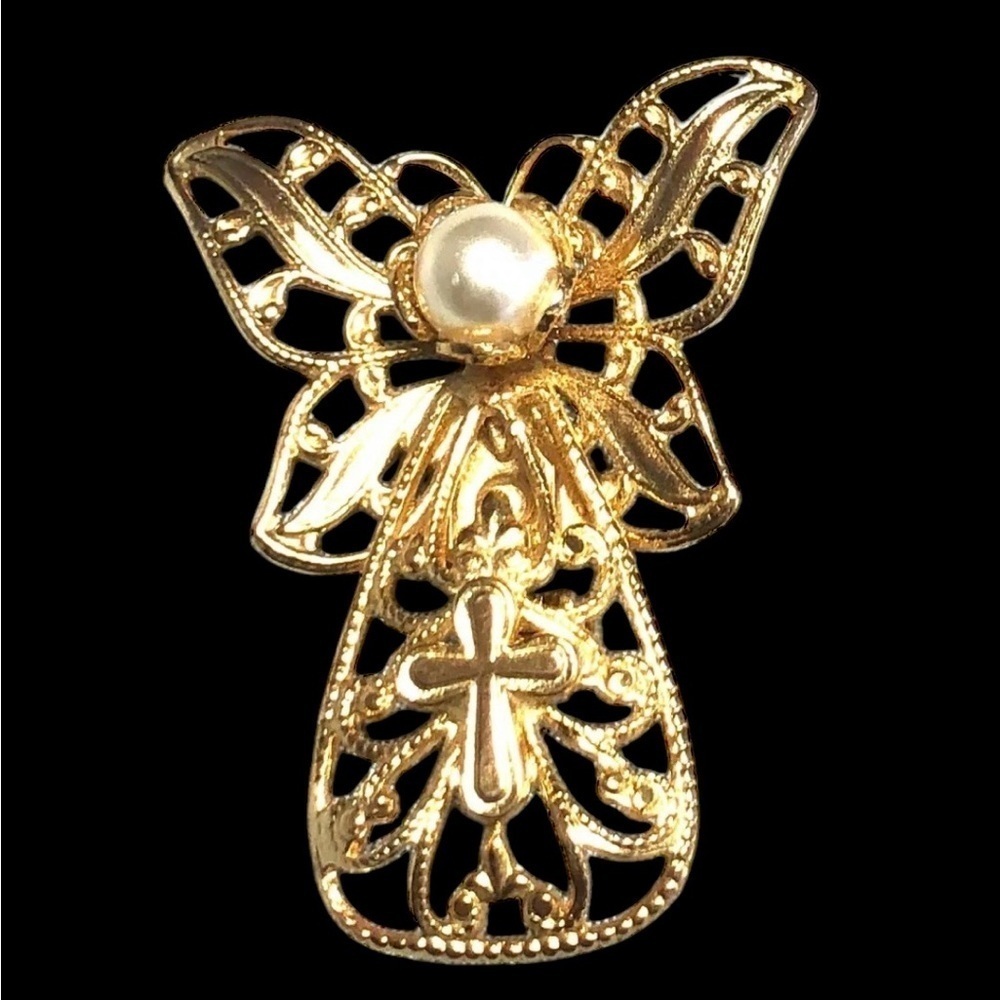 Vintage Jane Davis Signed Gold Tone Angel Brooch Filigree and Faux Pearl